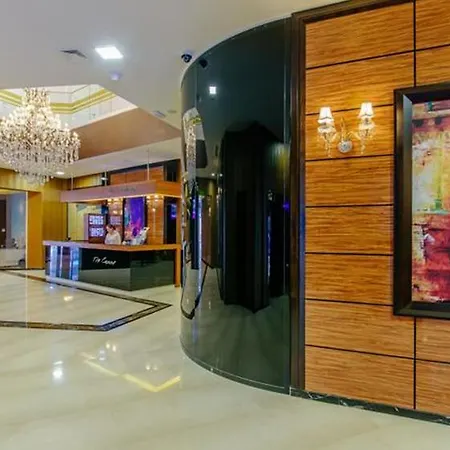 Apartment Tc Lux Vlsb